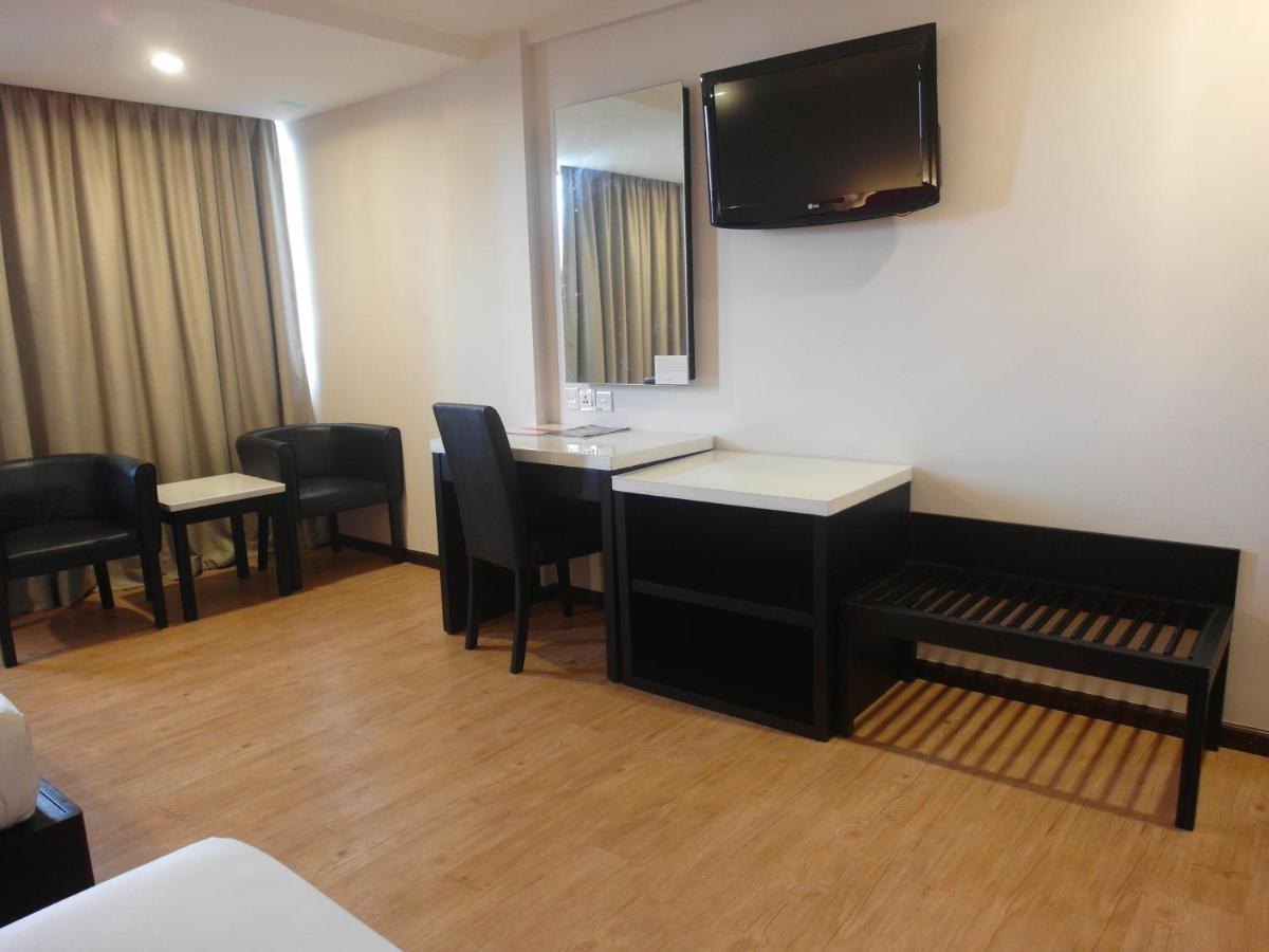 Hotel Red Rock Penang